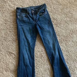 American Eagle jeans boot size 8 great condition
